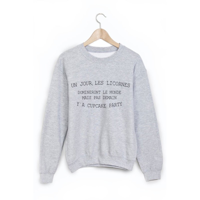Sweat-Shirt imprimé un jour les licornes domineront le monde 