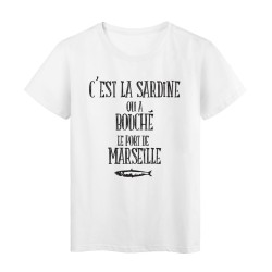 T-Shirt imprimé citation Marseillaise c'est la sardine qui a bouché le port 