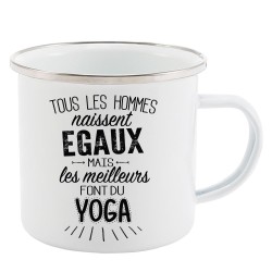Mug Tasse Rétro en métal émaillé imprimé citation Tous les hommes naissent égaux les meilleurs font du yoga