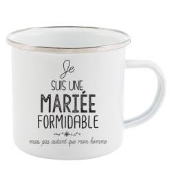 Mug Tasse Rétro en métal émaillé imprimé illustration citation je suis une mariée formidable