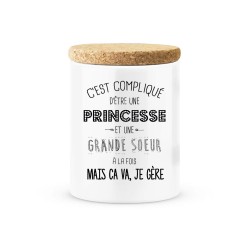 Pot céramique avec couvercle en liège citation imprimé C'est compliqué d'etre une princesse et une grande soeur à la fois